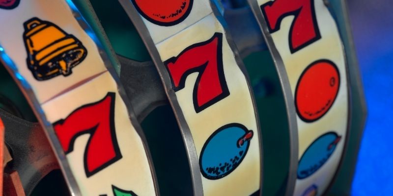 This accessibility expands the casino’s appeal.